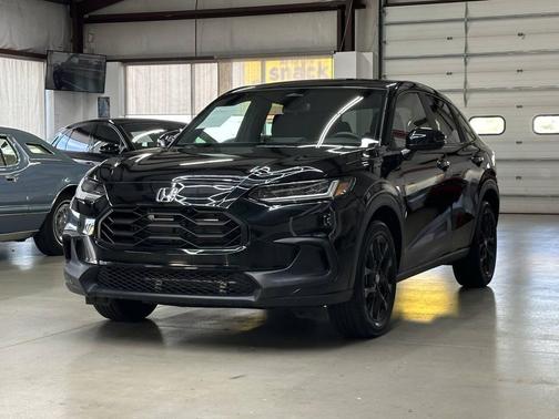 2023 Honda HR-V AWD Sport