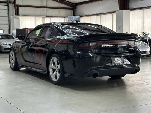 2016 Dodge Charger SRT Hellcat