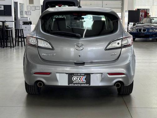 Liquid Silver Metallic 2011 Mazda Mazda3 s Grand Touring