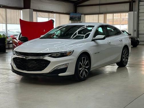 2021 Chevrolet Malibu FWD RS