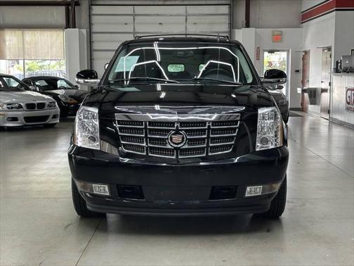 2008 Cadillac Escalade Base