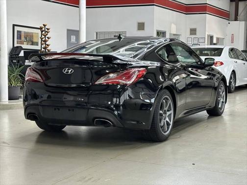 2013 Hyundai Genesis Coupe 3.8 Track