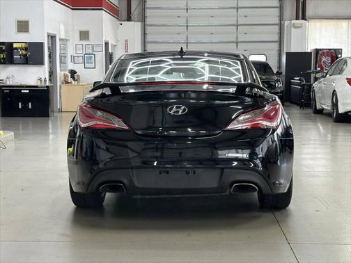 2013 Hyundai Genesis Coupe 3.8 Track