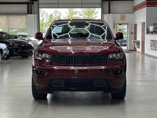 2018 Jeep Grand Cherokee Laredo E