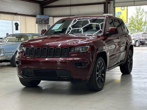 2018 Jeep Grand Cherokee Laredo E
