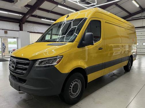 YELLOW 2021 Mercedes-Benz Sprinter 2500 High Roof