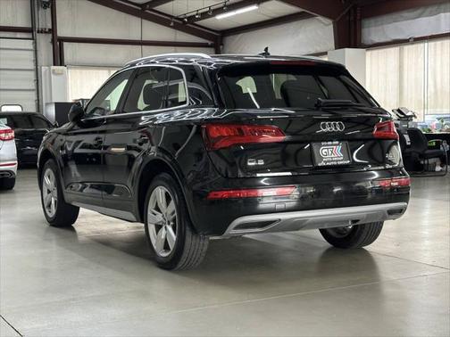 2018 Audi Q5 2.0T Premium Plus