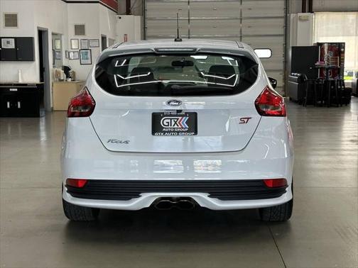 2018 Ford Focus ST ST