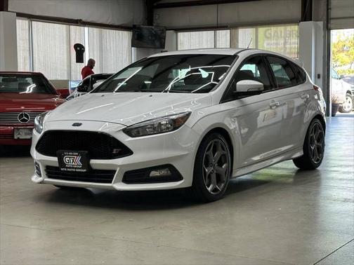 2018 Ford Focus ST ST