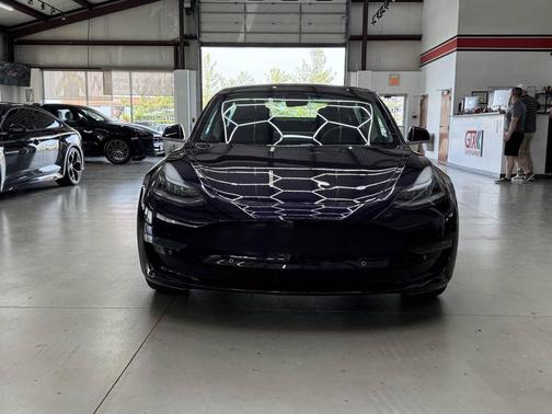 2019 Tesla Model 3 Standard Range