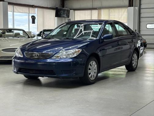 2006 Toyota Camry LE