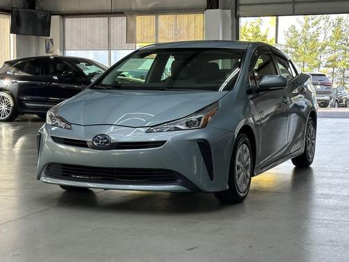 2019 Toyota Prius 