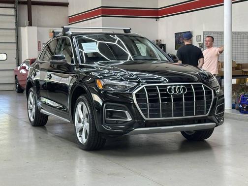 2021 Audi Q5 45 Premium Plus