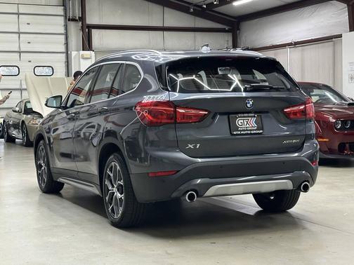 2021 BMW X1 xDrive28i
