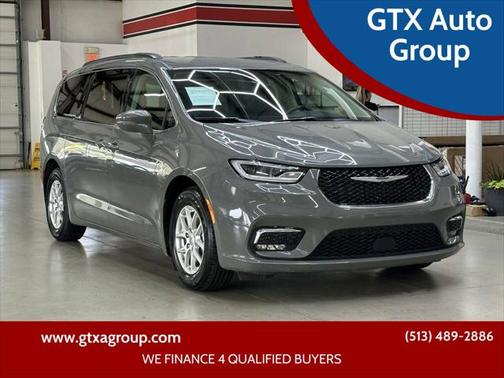 2022 Chrysler Pacifica Touring L