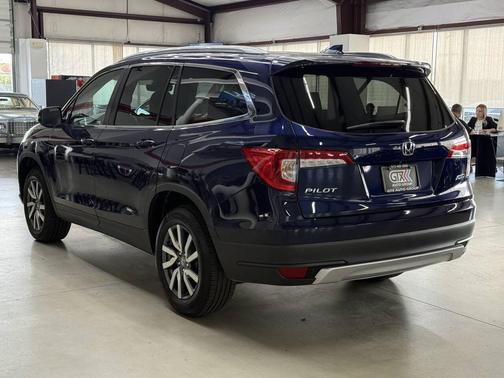 BLUE 2022 Honda Pilot AWD EX-L