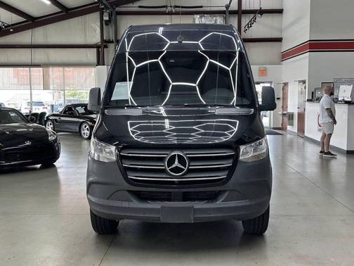 2019 Mercedes-Benz Sprinter 2500 High Roof