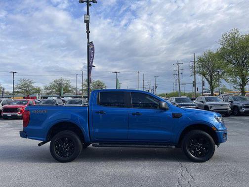 VELOCITY BLUE 2023 Ford Ranger XLT