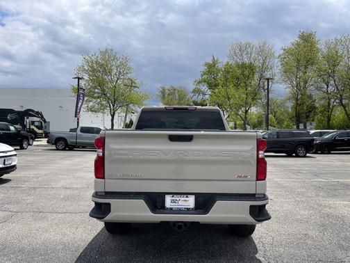 White Sands 2026 Chevrolet Silverado 1500 RST