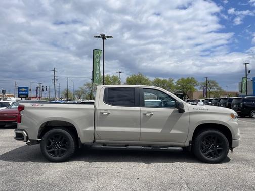 White Sands 2026 Chevrolet Silverado 1500 RST