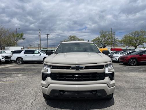 White Sands 2026 Chevrolet Silverado 1500 RST