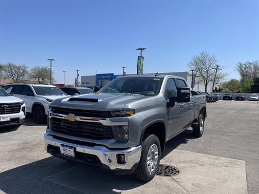 Sterling Gray Metallic 2026 Chevrolet Silverado 2500 LT