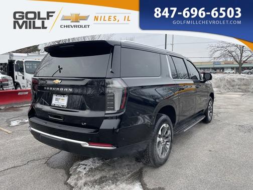2025 Chevrolet Suburban LT