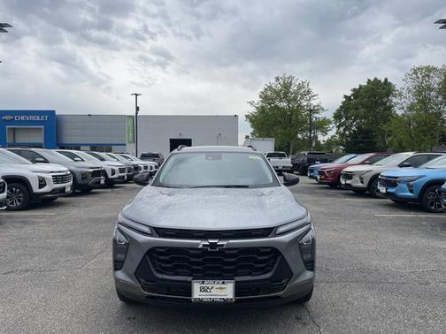 Sterling Gray Metallic 2026 Chevrolet Trax FWD ACTIV