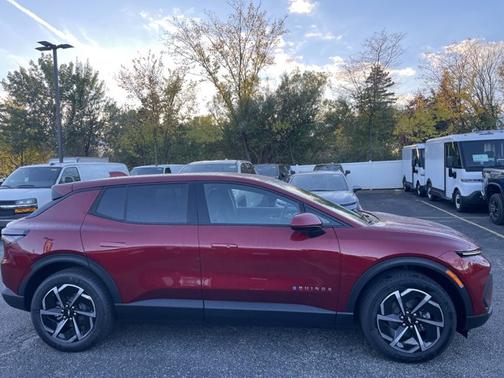 2026 Chevrolet Equinox EV LT