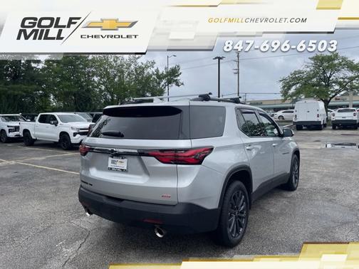 Silver Ice Metallic 2022 Chevrolet Traverse RS