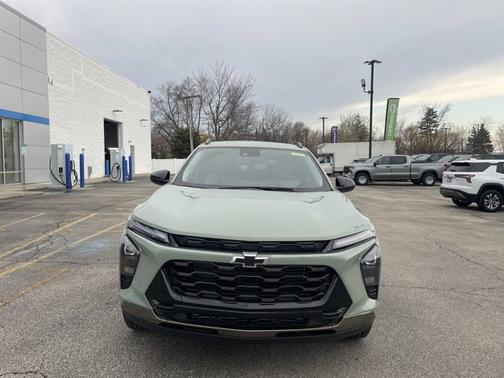 Cacti Green 2026 Chevrolet Trax FWD ACTIV