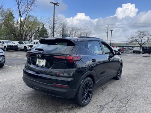 Mosaic Black Metallic 2027 Chevrolet Bolt RS FWD