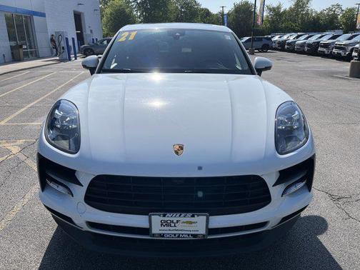 2021 Porsche Macan Base