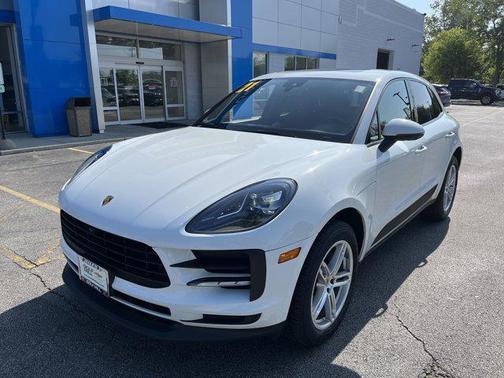 2021 Porsche Macan Base