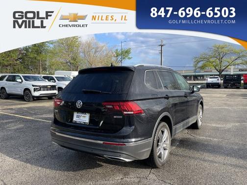 Platinum Gray Metallic 2020 Volkswagen Tiguan 2.0T SEL