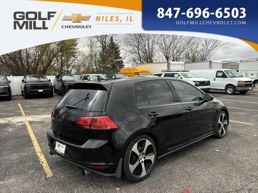 2015 Volkswagen Golf GTI 2.0T S 4-Door