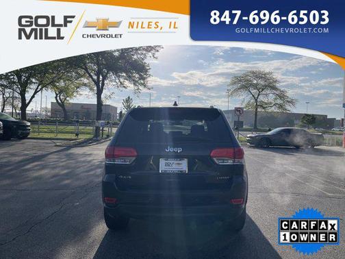 Diamond Black Crystal Pearlcoat 2019 Jeep Grand Cherokee Laredo
