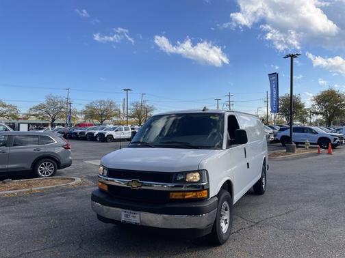 2025 Chevrolet Express 2500 RWD 2500 Regular Wheelbase WT
