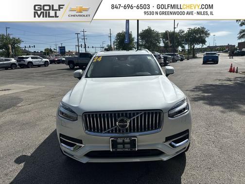 2024 Volvo XC90 B6 Plus Bright Theme 6-Seater