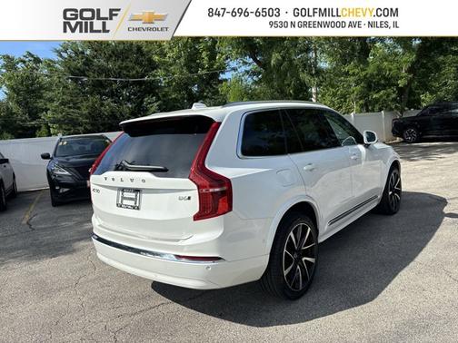 2024 Volvo XC90 B6 Plus Bright Theme 6-Seater