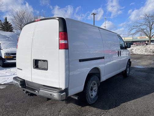 2025 Chevrolet Express 3500 RWD 3500 Regular Wheelbase WT