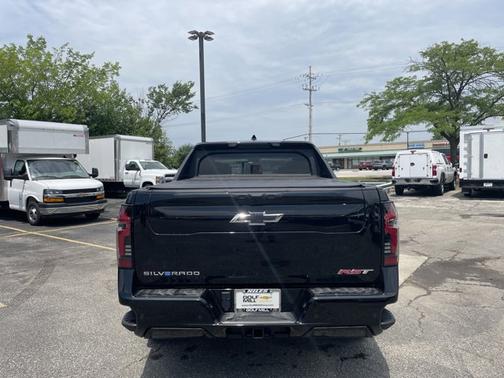 2025 Chevrolet Silverado EV RST