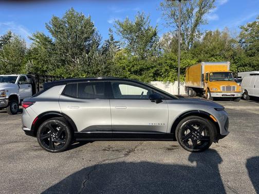 2026 Chevrolet Equinox EV RS