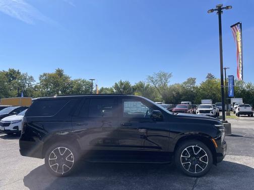 2026 Chevrolet Tahoe 4WD RST