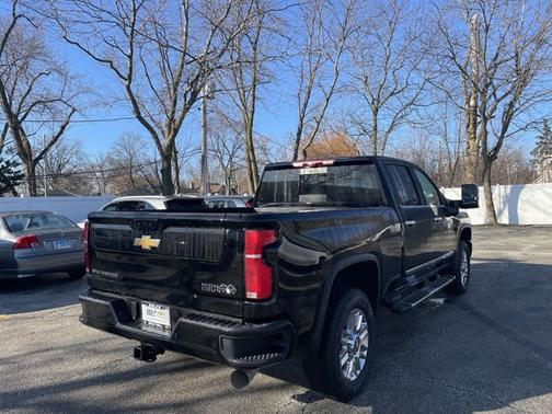 2025 Chevrolet Silverado 2500 High Country