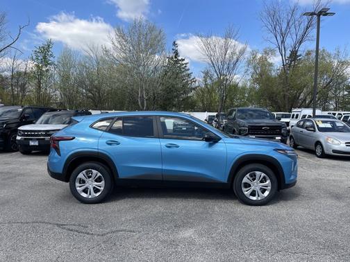 Marina Blue Metallic 2026 Chevrolet Trax LS