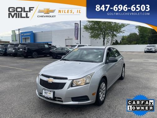Silver Ice Metallic 2011 Chevrolet Cruze LS