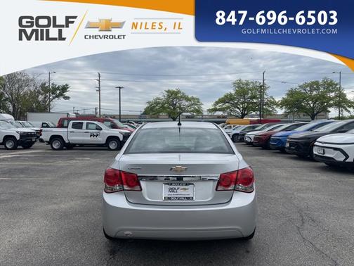 Silver Ice Metallic 2011 Chevrolet Cruze LS