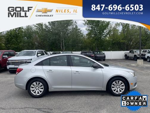 Silver Ice Metallic 2011 Chevrolet Cruze LS
