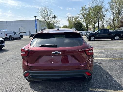 2025 Chevrolet Trax FWD 2RS